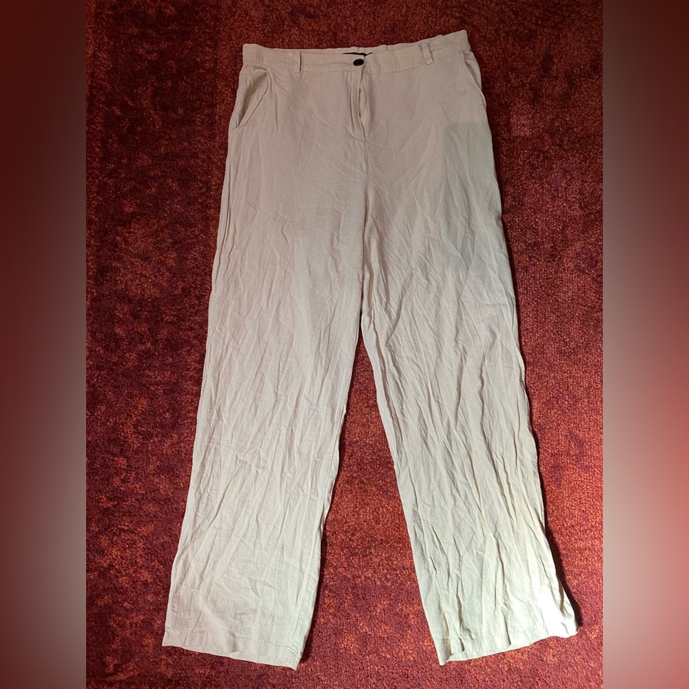 Pretty Little Thing Wide leg flowy cotton trousers